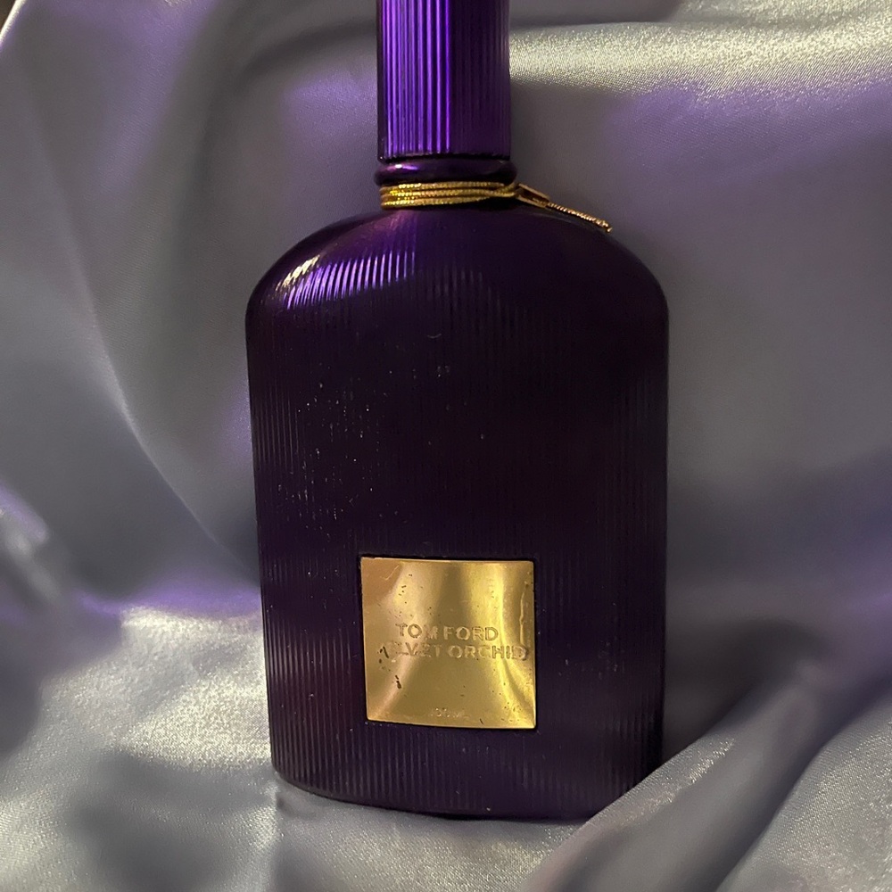 Bottle TOM FORD Velvet Orchid Eau de Parfum 3.4oz it’s not empty